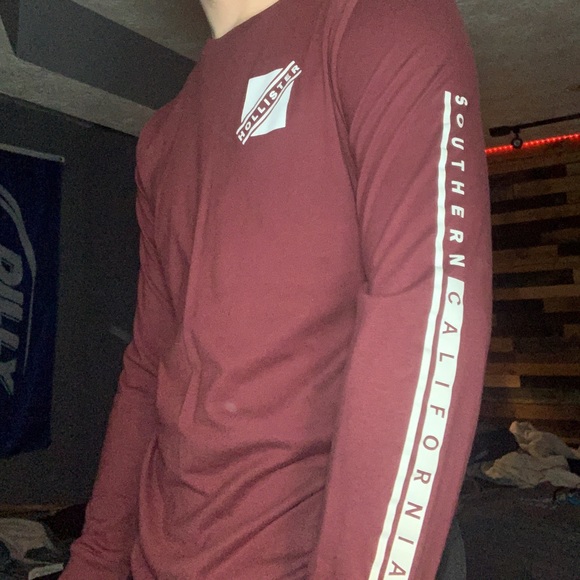 Hollister Long sleeve t-shirt - Picture 1 of 3